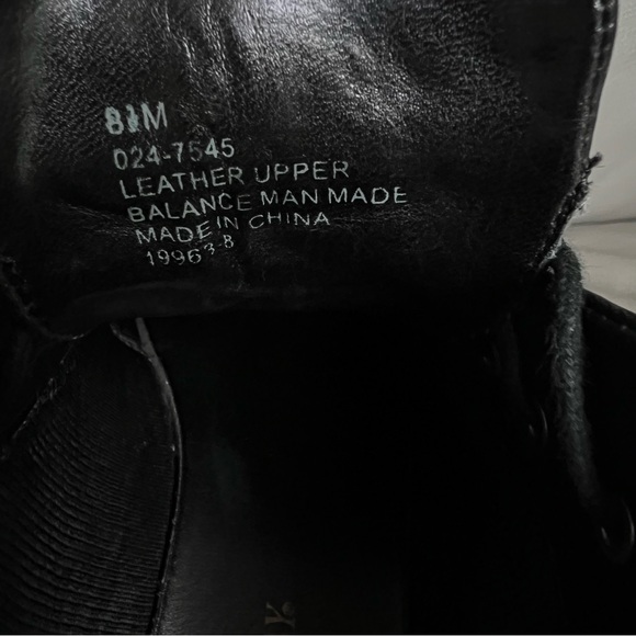 ST. JOHN'S BAY Black Leather Boots Sz 8.5 M Lace Up Ankle Y2K Retro Preppy Goth - Picture 10 of 15